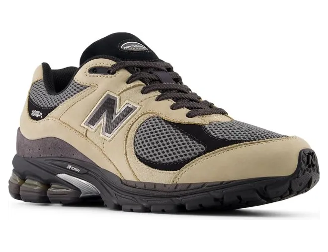new-balance-2002r U20026PU