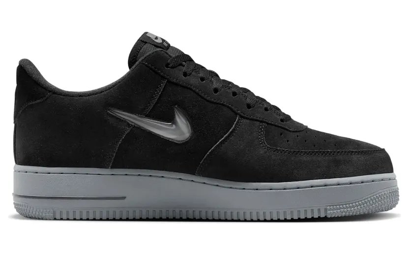 nike-air-force HQ3827-002