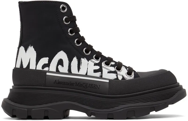 Alexander McQueen Black Logo Tread Slick High (676718W4RQ2)