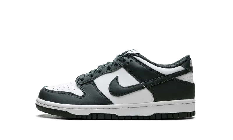 Nike Dunk Low GS “White / Vintage Green” (FB9109-120)