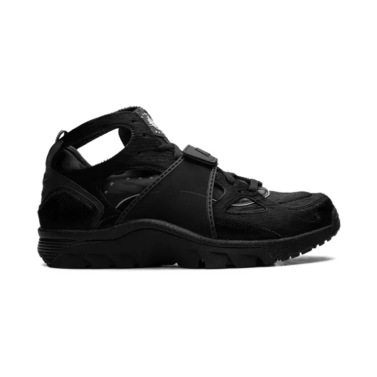 nike-air-huarache FQ8793-003