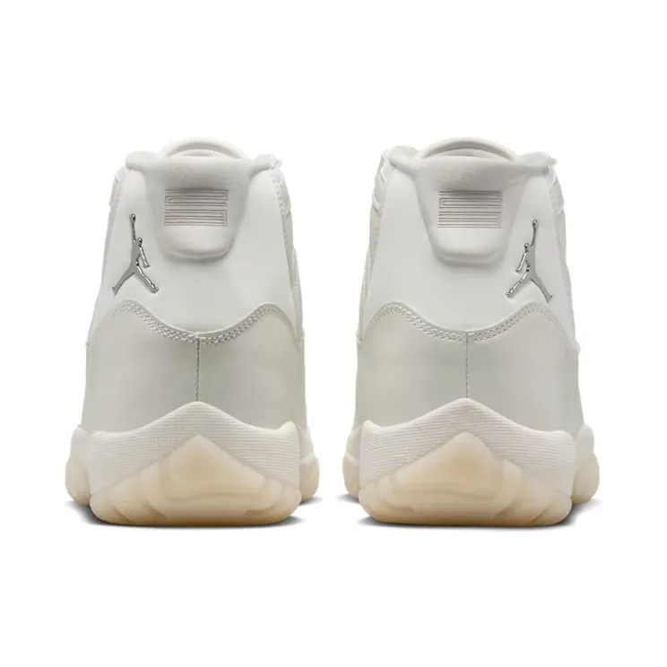 air-jordan-11 AR0715-110