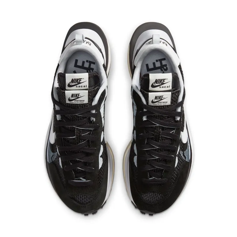 Nike Vaporwaffle sacai Black White Black/Summit White-Pure Platinum (CV1363-001)
