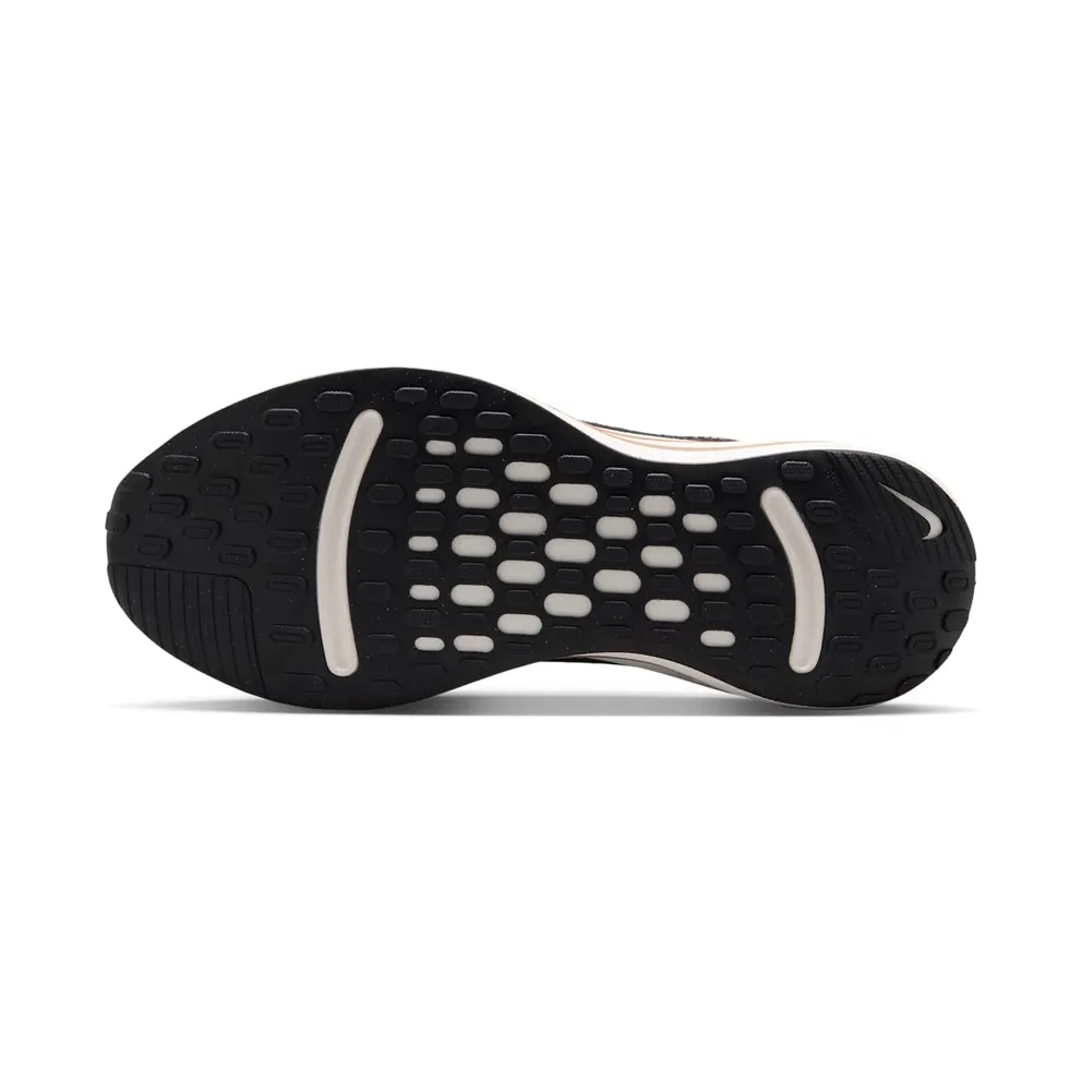 Nike Journey Run Black Fusion Red Sail (IR0211-001)