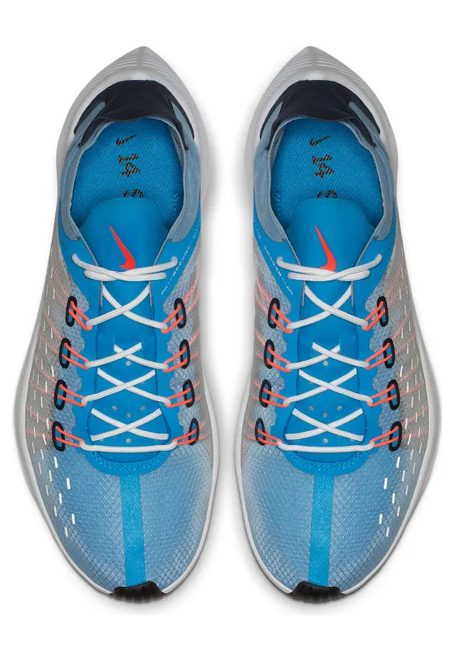nike-sneaker AO1554-403