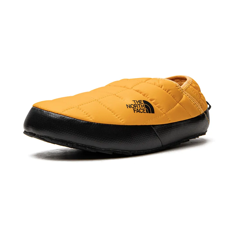 The North Face ThermoBall Traction V Mule “Summit Gold – TNF Black” (NF0A3UZN-ZU3)