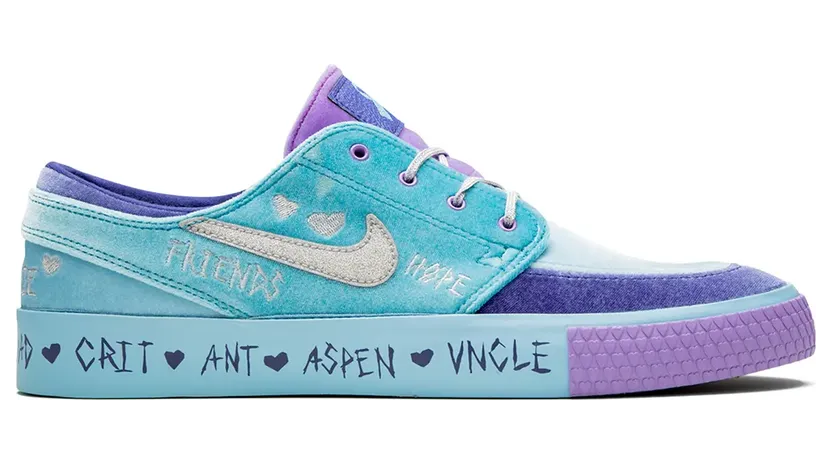 nike-zoom CV2365