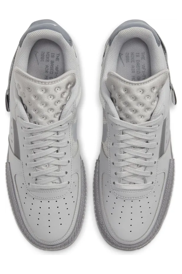 nike-sneaker CT2584-001