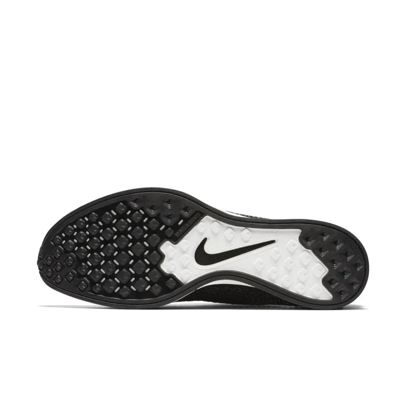 Nike Flyknit Racer Blackout Black Knit by Night (526628-005)
