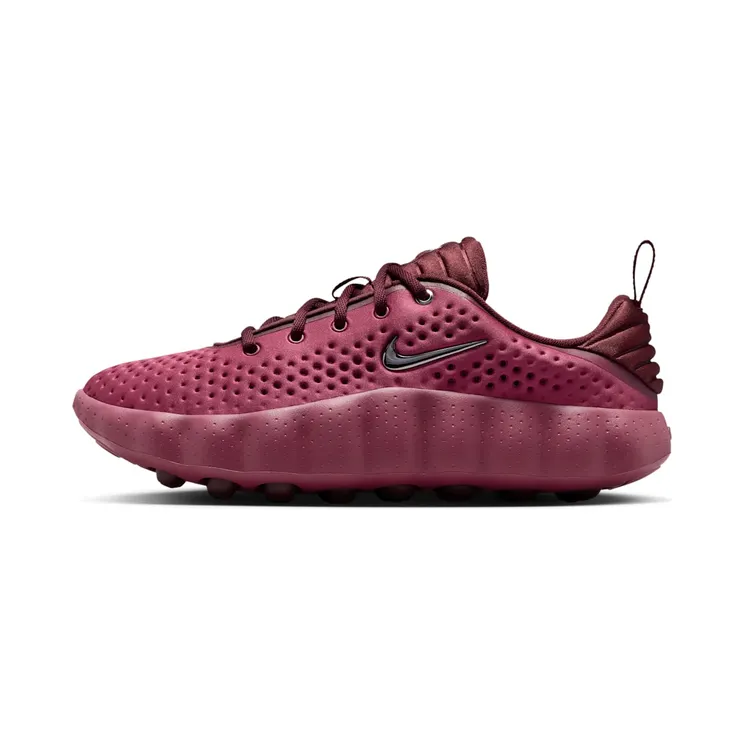 Nike Mind 002 – “Pink Smoke / Mystic Dates / Light Magenta / Metallic Silver” (HQ4310-600)