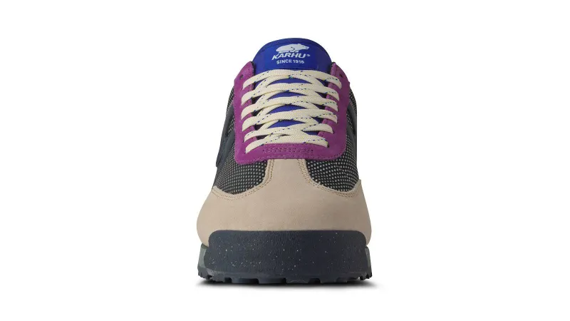 Karhu Mestari – “Irish Cream India Ink” (F840002)