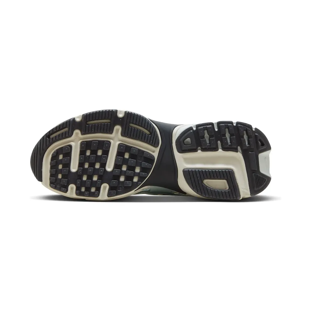 Nike V2K Run “Light Pumic Black Chrome” (FN6703-003)