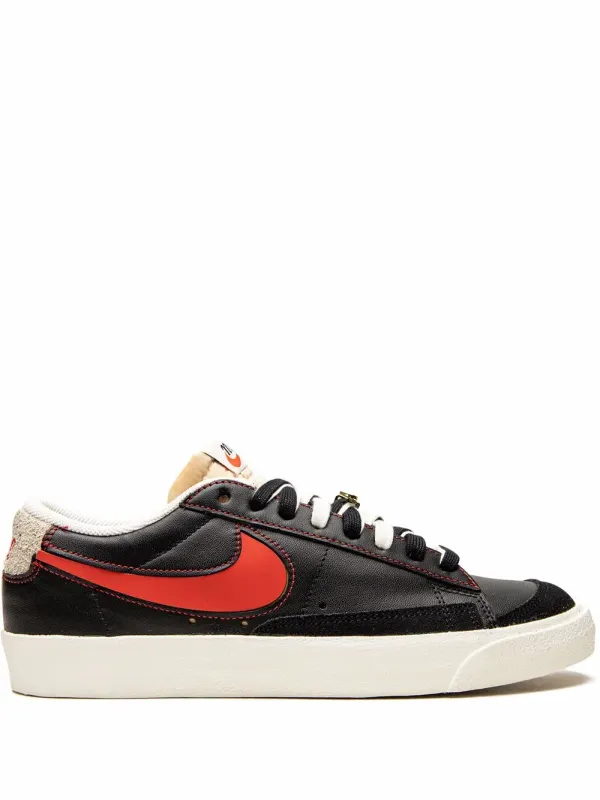 Nike Blazer Low ’77 Sneakers – Black (DH4370)