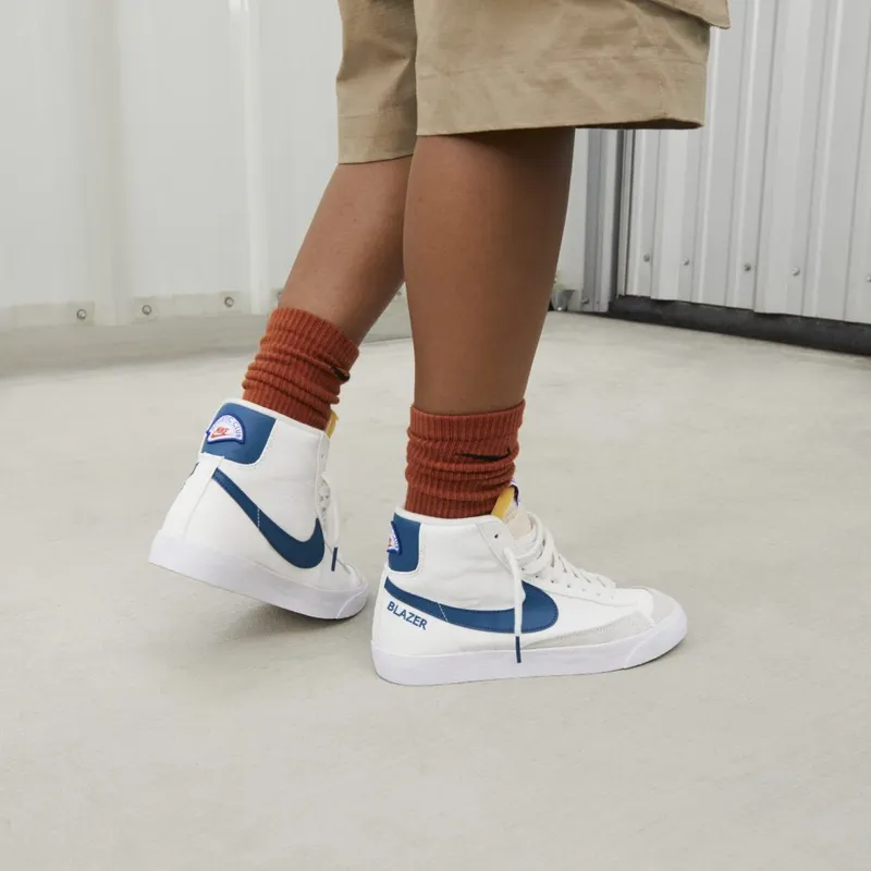 Nike Blazer Mid 77 Athletic Club White Marina (W) (DQ8596-100)