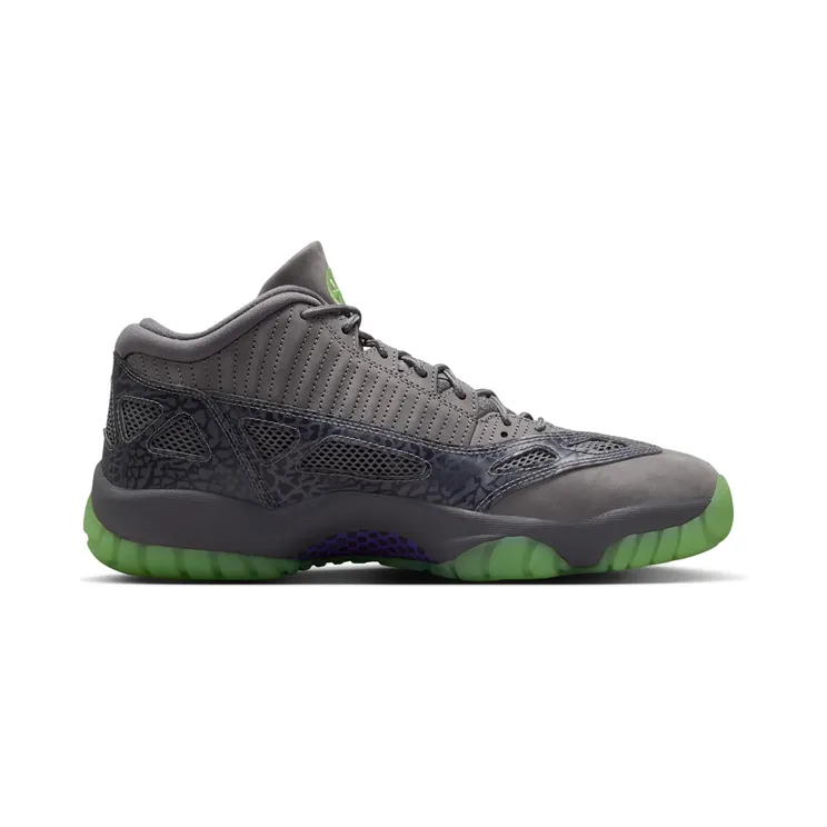 air-jordan-11 IR2368-001