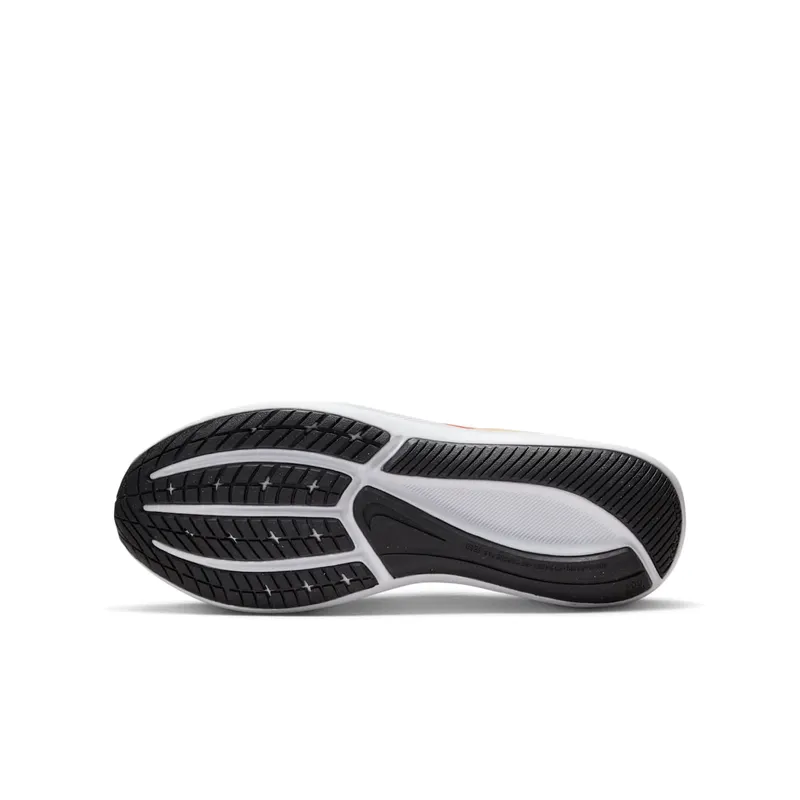 Nike Star Runner 3 Older Kids’ Road Running White (DA2776-101)