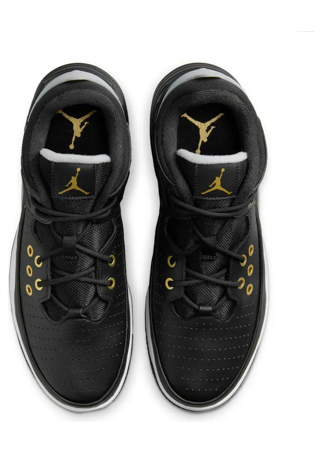 air-jordan-max-aura DZ4353-017