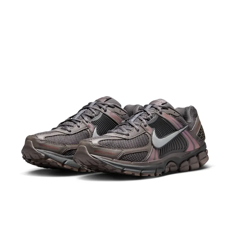Nike Zoom Vomero 5 (Brown / Black) – HF5493-201