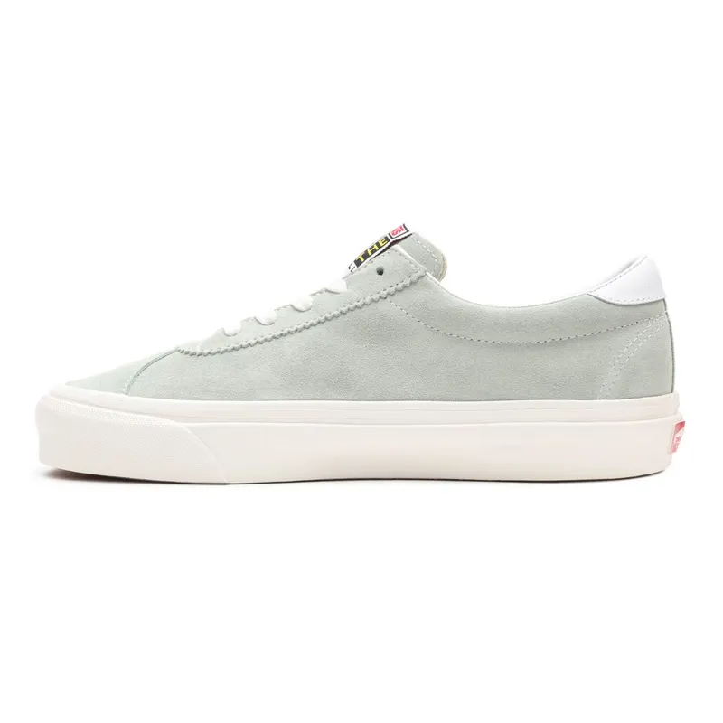 VANS Anaheim Factory Style 73 Dx Shoes (White)