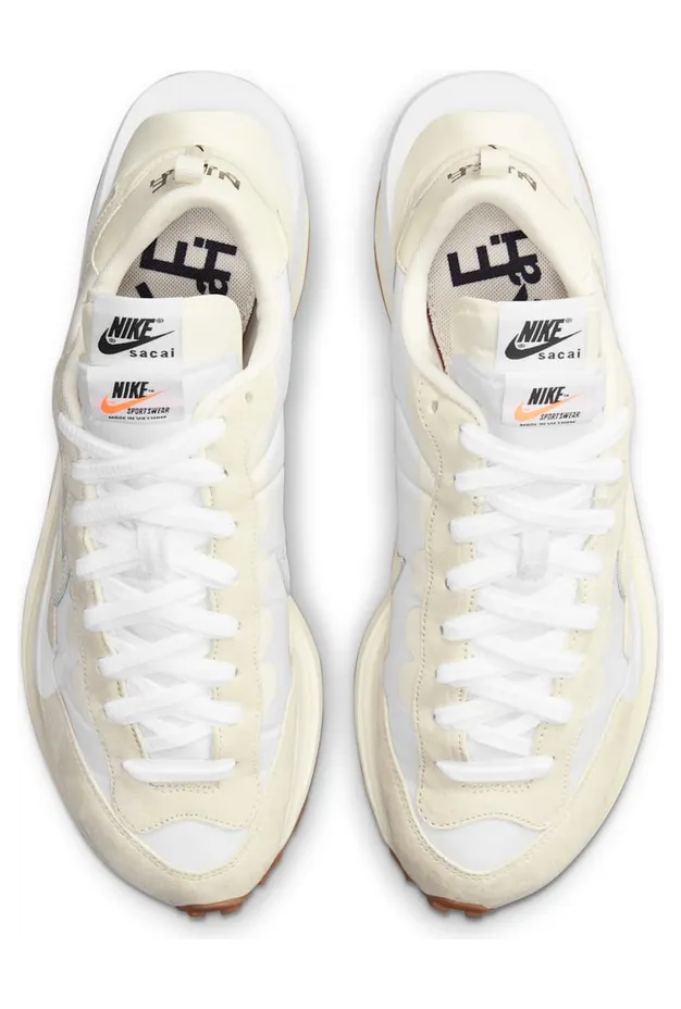 nike-vaporwaffle DD1875-100