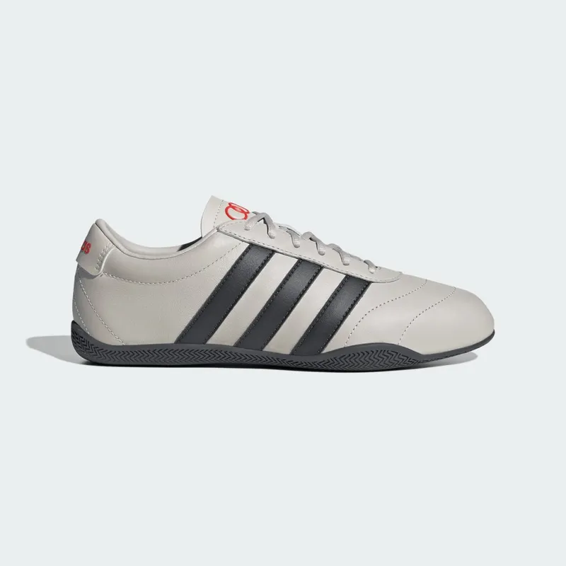Adidas GRAND COURT LO AUDI REVOLUT F1 TEAM Shoes Chalk Pearl / Utility Black / Hi-Res Red (KI8651)