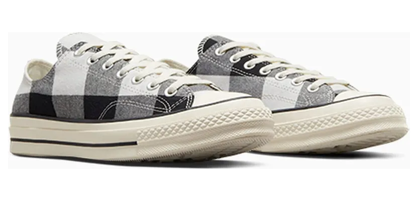 converse-chuck-taylor-all-star A05313C