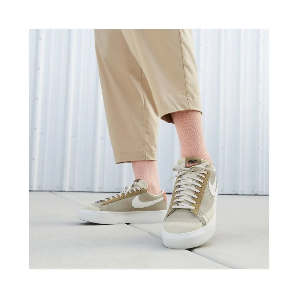 Nike Blazer Low Platform SP Brown (DQ9318-200)