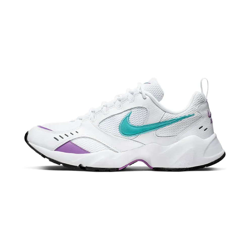 Nike Air Heights (AT4522-100)