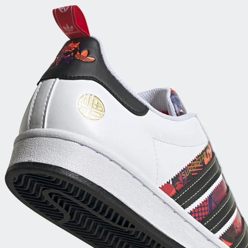 adidas Superstar Cloud White / Core Black / Scarlet (Q47184)