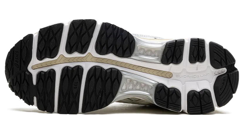 asics-gel-kayano 1203A555-101