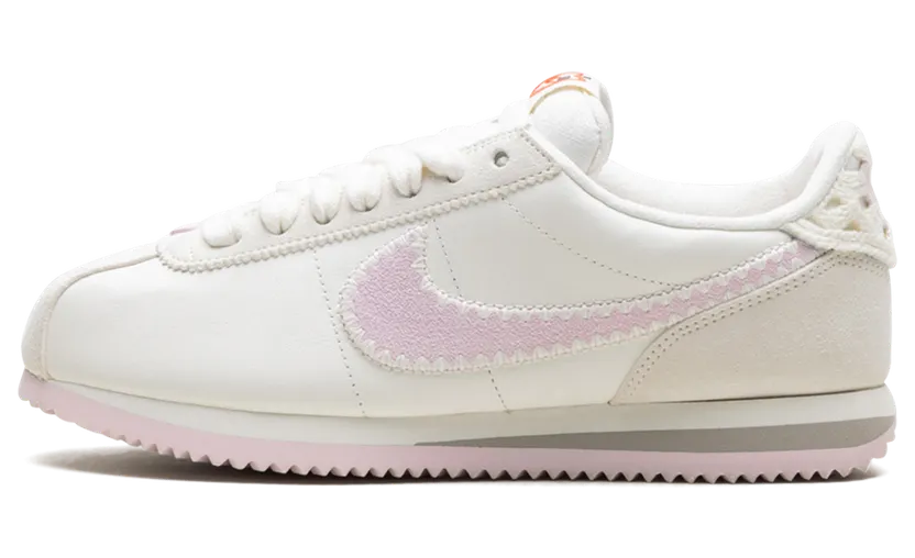 Nike Cortez “Valentine’s Day – 2025” (HV6012-161)