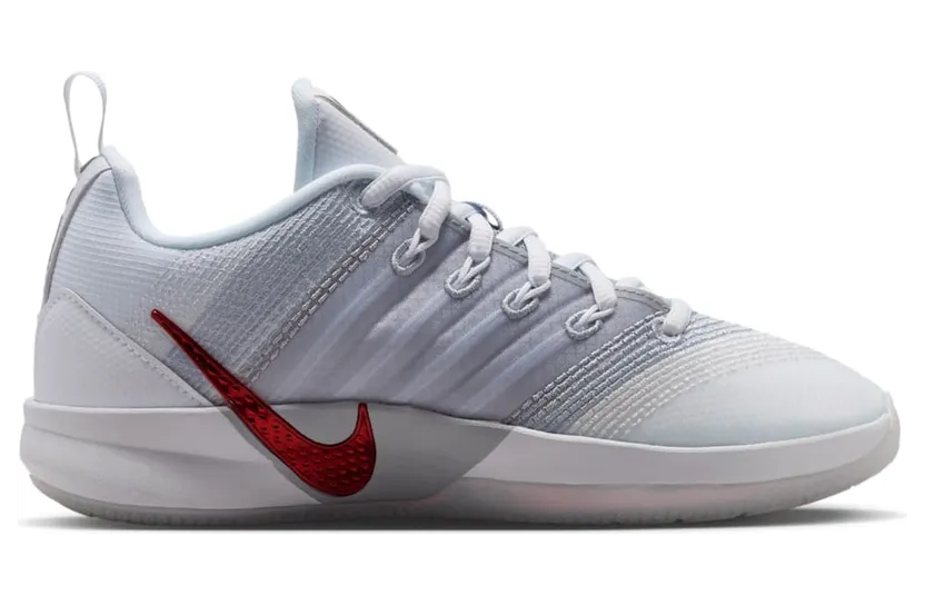 nike-sabrina-3 IQ7300-102