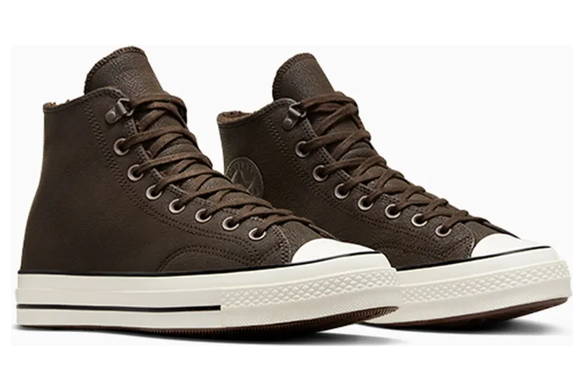 converse-chuck-taylor-all-star A09443C
