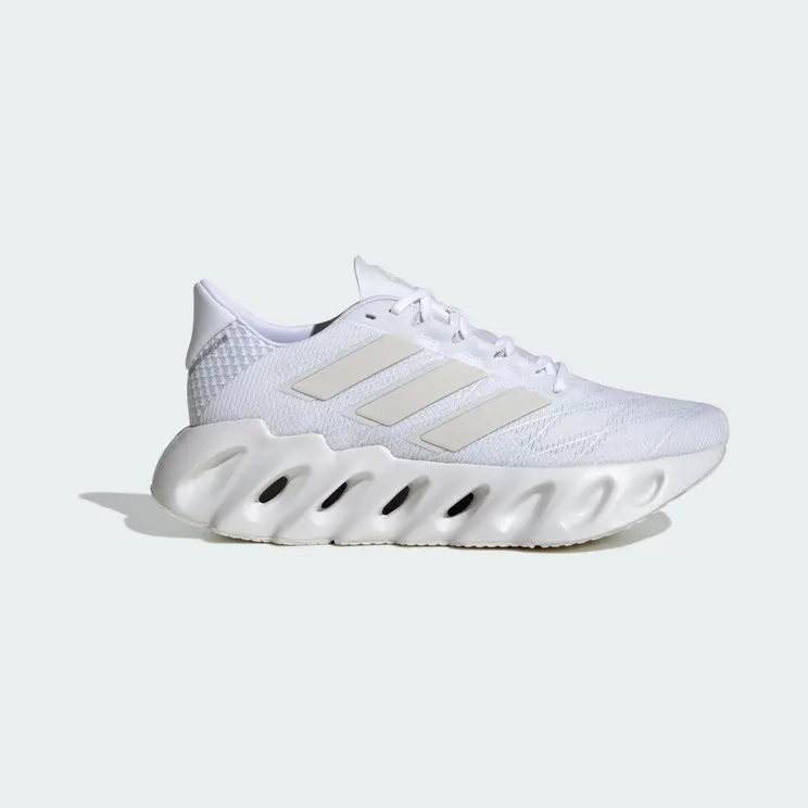 Adidas Switch Fwd 2 “Cloud White / Zero Metalic / Dash Grey” (IF9186)
