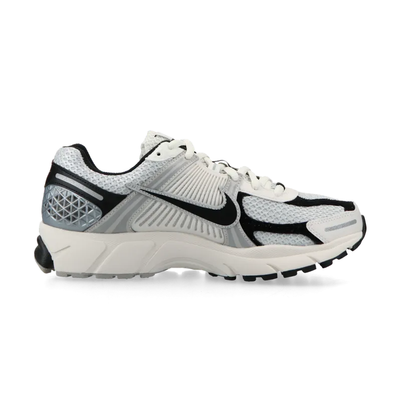 Nike Zoom Vomero 5 (Grey) – HQ1182-001