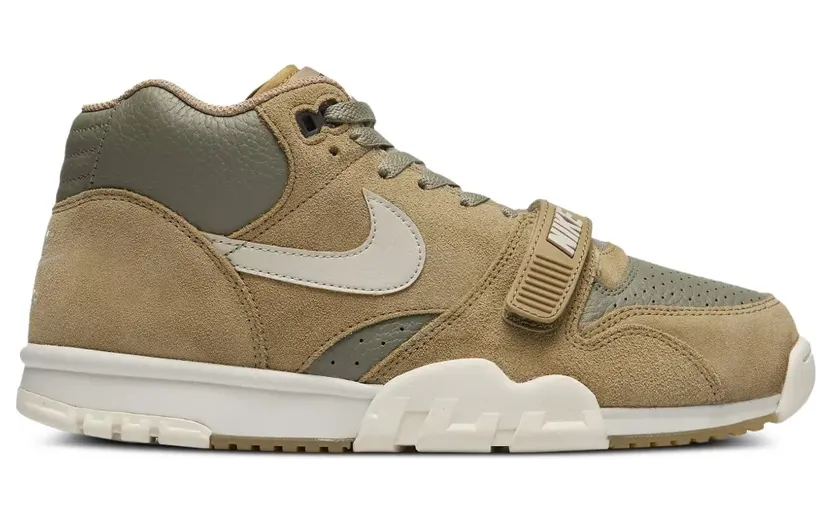 Nike Tech Hera Monarch/Light Bone/Sail/Black sneakers – Beige (FJ4182)