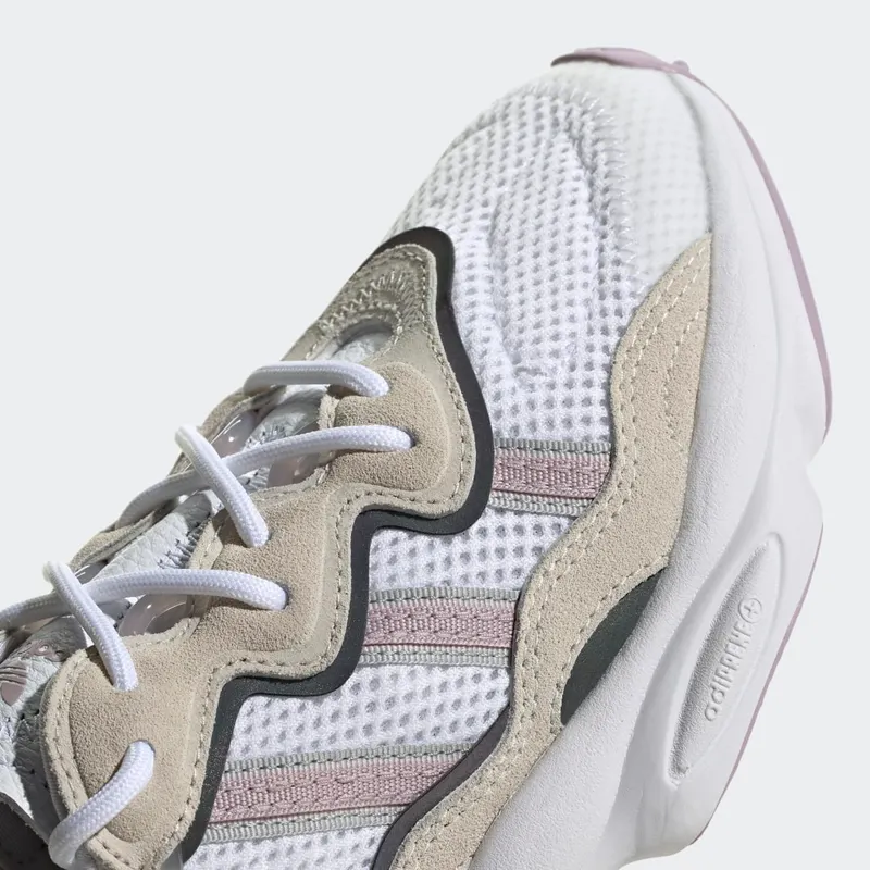 Adidas OZWEEGO Cloud White / Soft Vision / Off White (EG9204)