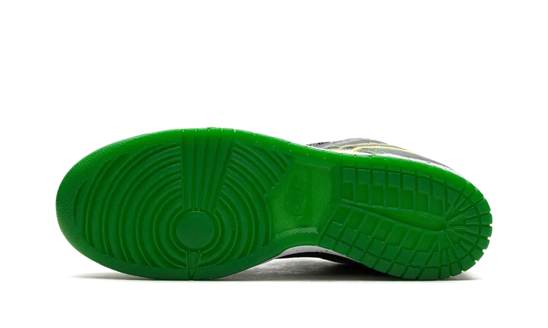 Nike Dunk Low “What the Duck Away University of Oregon PE” (HV1454-100)