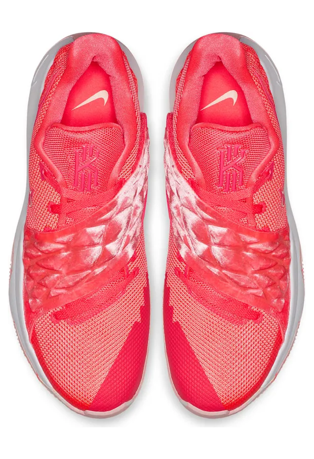 nike-kyrie AO8979-600