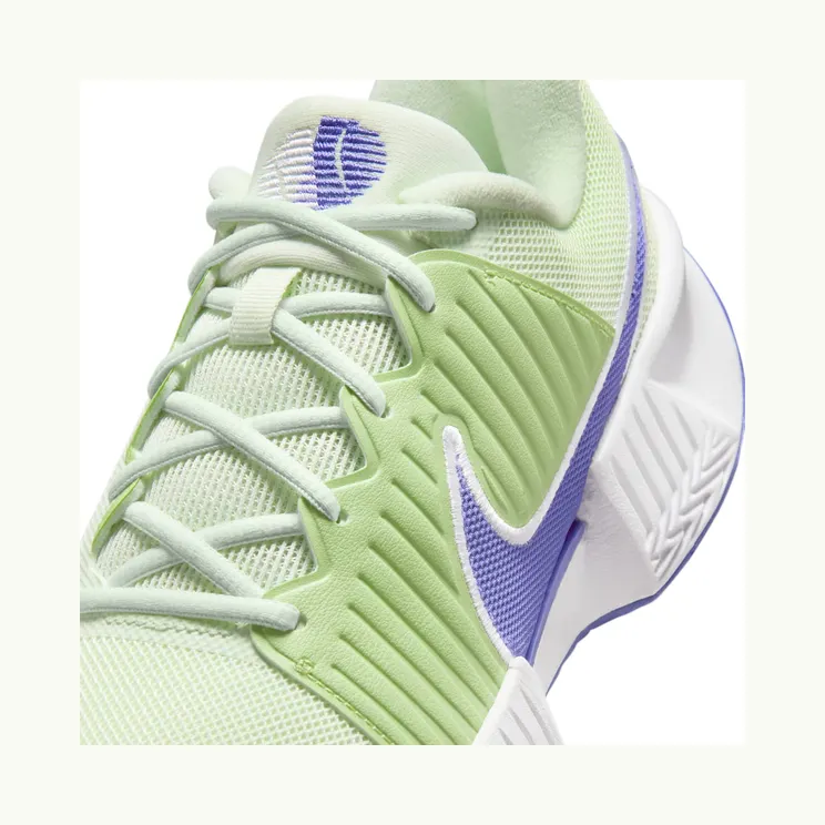 nikecourt IB6560-700