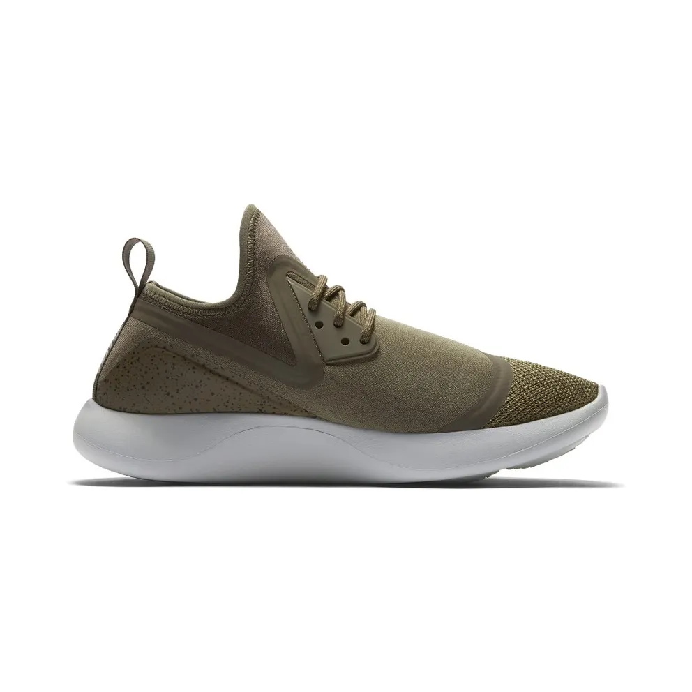 Nike LunarCharge Essential Medium Olive/Black/Volt/Light Bone (923620-200)
