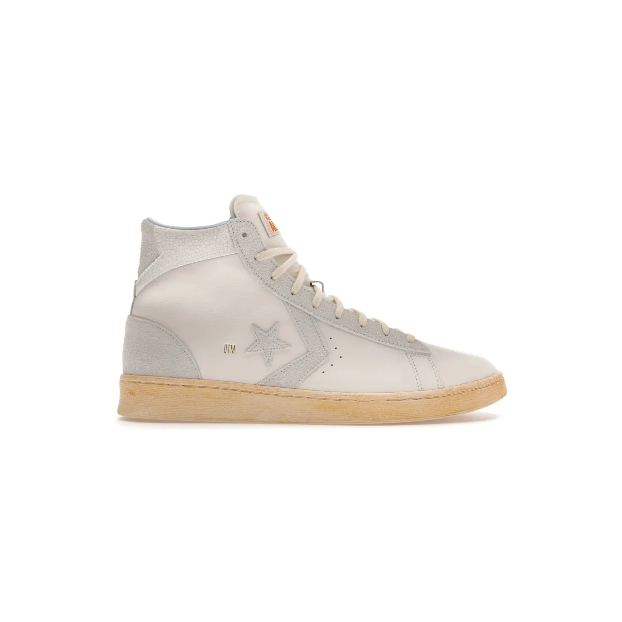 converse-pro-leather A01790C