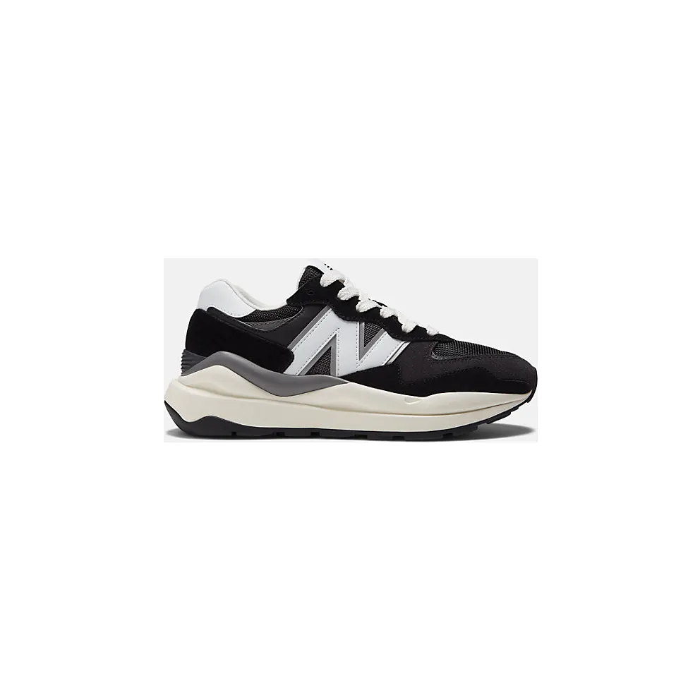 New Balance 57/40 Schwarz/Weiß (W5740SLB)