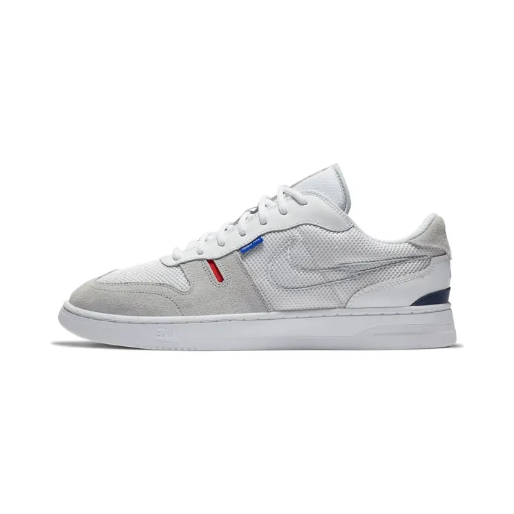 Nike Squash-Type “White / University Red / Midnight Navy / Platinum Tint” (CW7578-100)