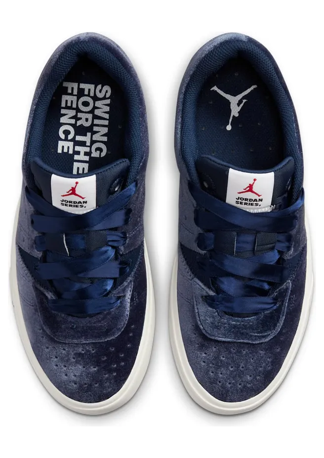 jordan-series-01 DZ7737-460