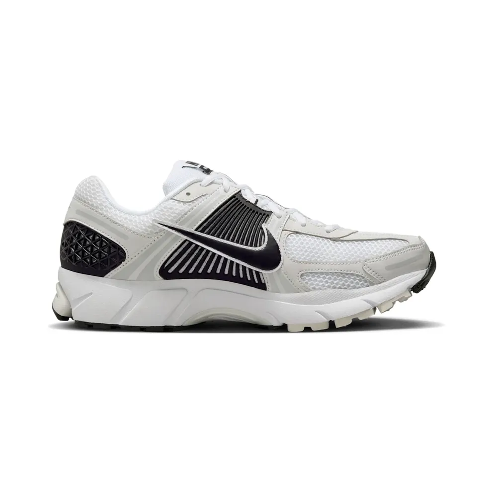 Nike Zoom Vomero 5 “White / Black” (FB9149-101)