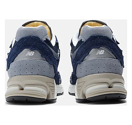 new-balance-2002r M2002RDK