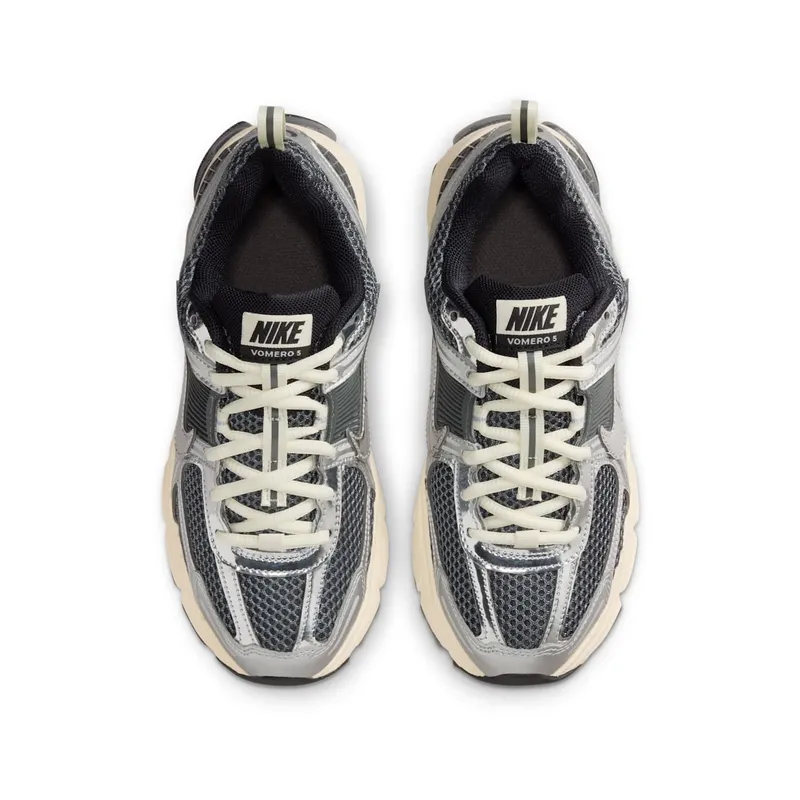Nike Vomero 5 GS “Iron Grey Coconut Milk Chrome” (IM9467-002)
