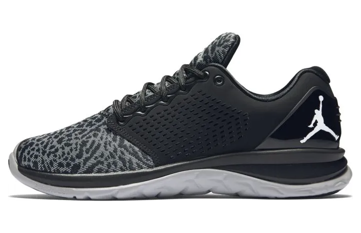 Jordan Trainer ST Black Wolf Grey