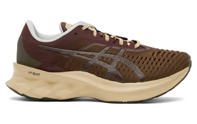 Affix Khaki and Burgundy Asics Edition Novablast Sneakers (1021A467.200)